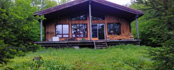 Peut-on construire une maison en forêt?